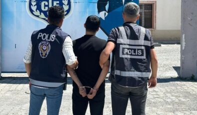 Sahte kimlikli hükümlü halk otobüsünde yakalandı