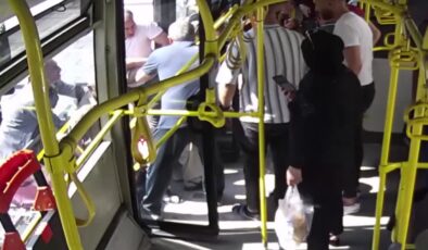 Şoför güzergahı değiştirip yaşlı adamı kurtardı
