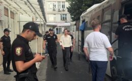 İBB’ye yönelik yolsuzluk soruşturmasında gözaltına alınan şüpheliler adliyeye sevk edildi