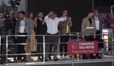 CHP Genel Başkanı Özel: “CHP olarak konuştuk ve tartıştık. TBMM’deki komisyona arkadaşlarımızı gönderdik