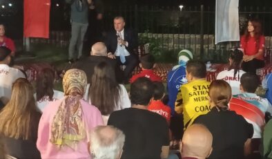 Gençlik ve Spor Bakanı Osman Aşkın Bak Diyarbakır’da Gençlerle Buluştu