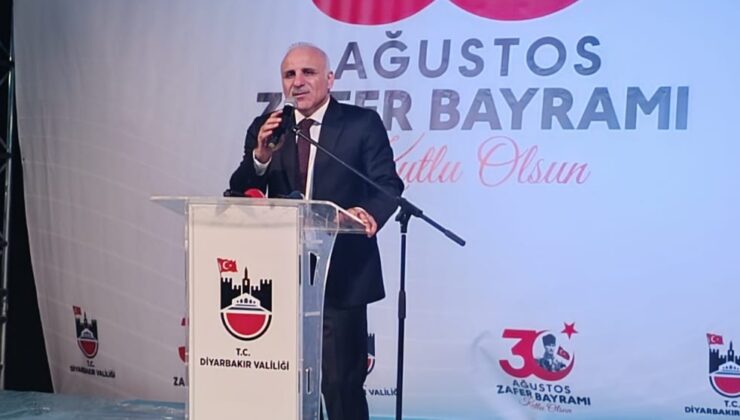 Diyarbakır’da 30 Ağustos resepsiyonu düzenlendi