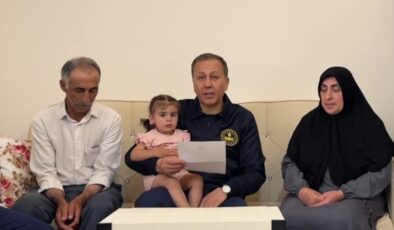 İçişleri Bakanı Yerlikaya, Erzurum’da şehit Tokyürek’in ailesini ziyaret etti