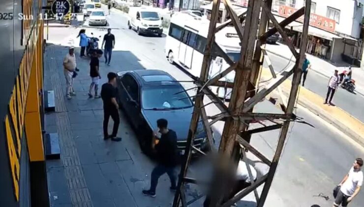 Motosikletin çarptığı 2 kardeşten biri öldü, diğeri ağır yaralandı