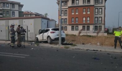 Otomobil ve motosiklet çarpıştı, genç sürücü öldü