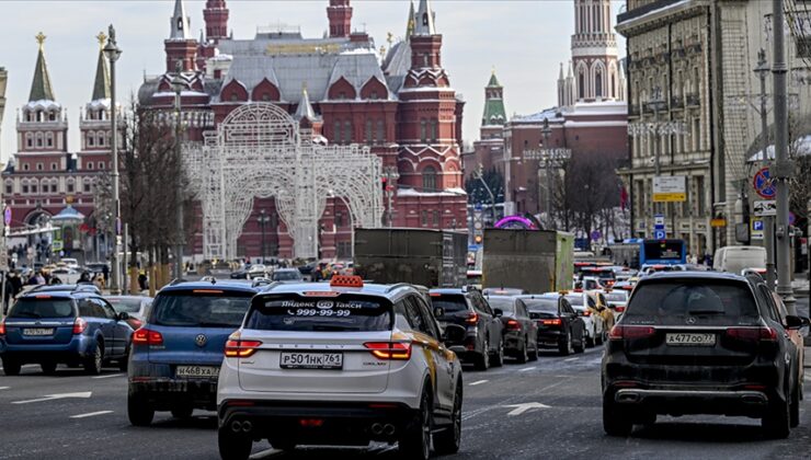 Rus otomotiv sektörü yüksek faiz ve Çin rekabetiyle sarsılıyor