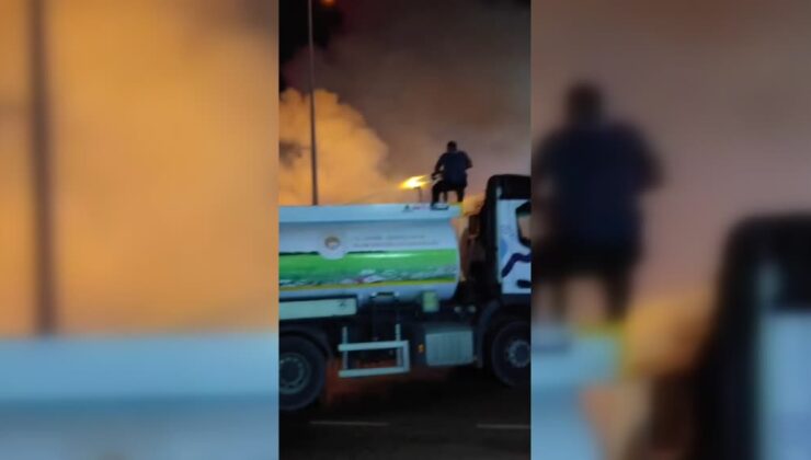 Seyir halindeki kamyonda çıkan yangını polis söndürdü