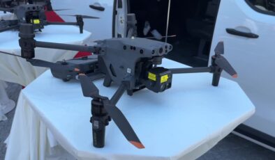 Sınır güvenliği için 7 dron ve 2 mobil göç aracı hizmete girdi
