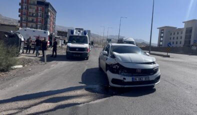 Şırnak’ta Kültür ve Turizm İl Müdürü Celal Baz ile 5 kişi trafik kazasında yaralandı