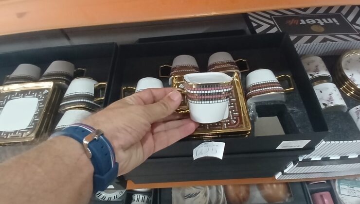 Kız istemelerinin vazgeçilmezi kahve fincanları el yakıyor