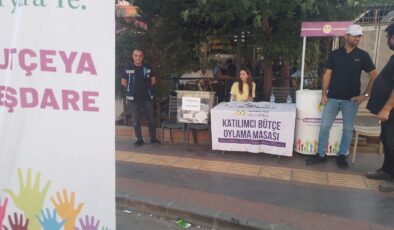 Bağlar’da her mahalleye katılımcı bütçe oylama masası kuruldu