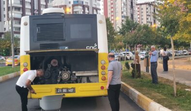 Otobüsler yolda bırakmaya devam ediyor
