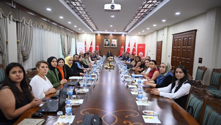 Kadın Hizmetleri Bölgesel İstişare Toplantısı Diyarbakır’da gerçekleştirildi