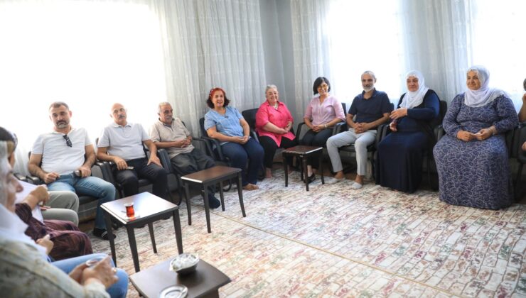 Eş Başkanlardan Barış Annelerini ziyaret