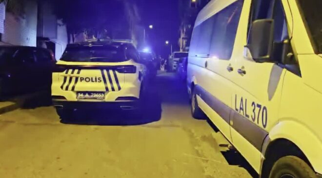 Annesini silahla vurarak öldürdü