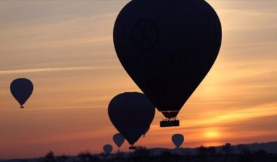 Antalya semalarında süzülen “balonlar” turizme çeşitlilik sunuyor