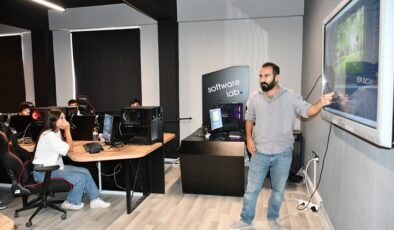 Batman’da öğrenciler katıldıkları “zanaat atölyeleri”nde mesleki becerilerini keşfediyor