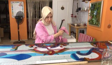 Işık ve Renklerin Camdaki Dansı