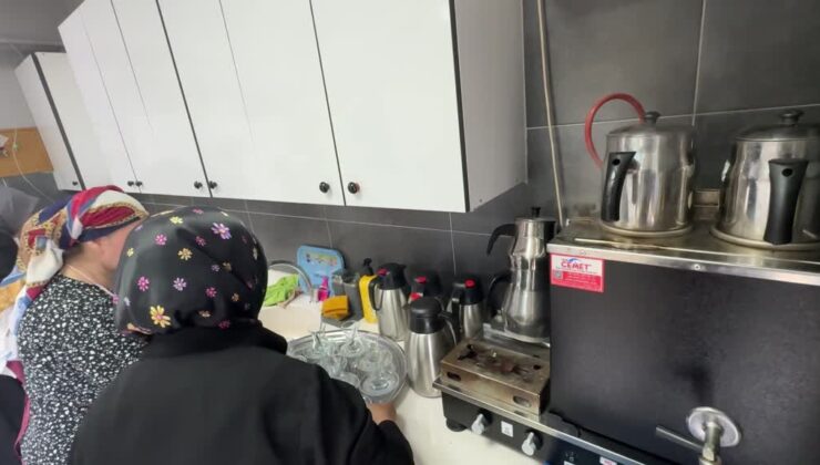 Kadınlar 5 kilogram unla başladıkları üretim sayesinde kahvaltı evi sahibi oldu