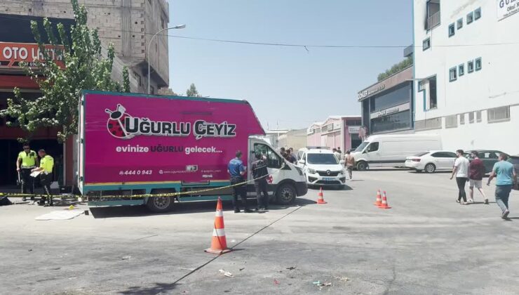 Kamyonetin çarptığı çocuk hayatını kaybetti