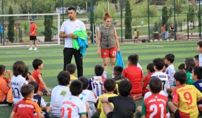 Kayapınar Belediyesi gençleri sporla buluşturuyor