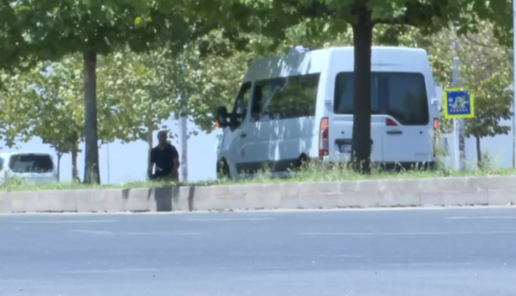İman Varsa, İmkân da Vardır: Minibüs Şoföründen Örnek Davranış