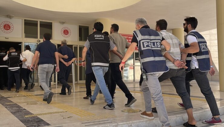 Otele düzenlenen silahlı saldırıya ilişkin yakalanan 8 şüpheli adliyeye sevk edildi