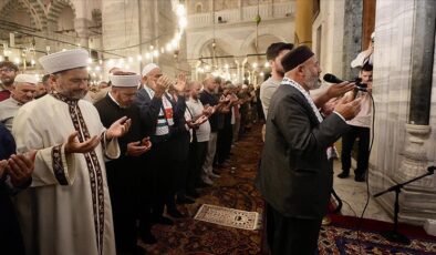 Gazze için dua programı düzenlendi