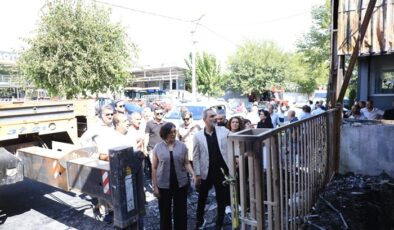 Eş Başkanlar, yangında zarar güren esnafları ziyaret etti