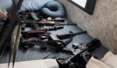 Viranşehir’de cephanelik gibi ev: 2 şüpheli yakalandı
