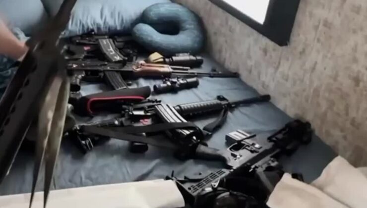 Viranşehir’de cephanelik gibi ev: 2 şüpheli yakalandı