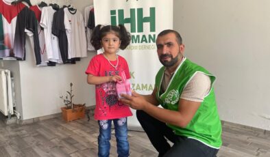 4 yaşındaki çocuk kumbarasında biriktirdiği harçlığı Gazze’ye bağışladı