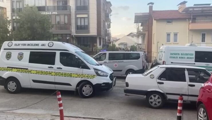 Bir kadın evinde ölü bulundu