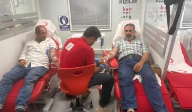 Çermik’te Kızılay’ın kan bağışı kampanyasına yoğun ilgi