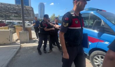Cumhuriyet Savcısı Ercan Kayhan’ı bıçaklayarak öldüren şüpheli adliyede