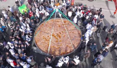 1930 kilo sucuklu yumurta gökyüzünden görüntülendi, Guinness rekoru geldi