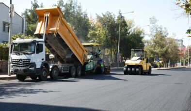 Diyarbakır’da caddeler modern görünüme kavuşuyor