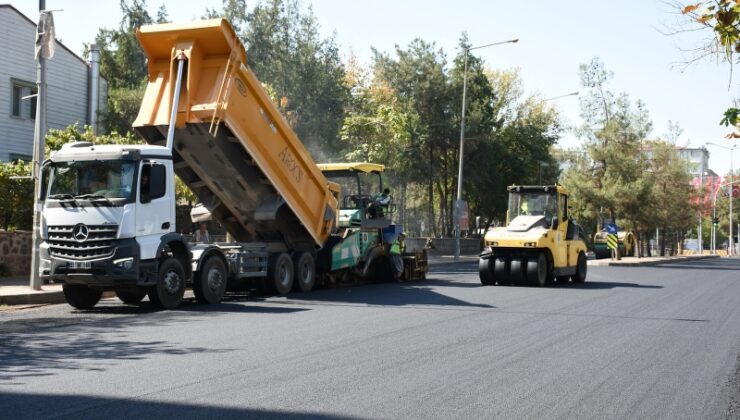 Diyarbakır’da caddeler modern görünüme kavuşuyor