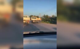 Düğün konvoyunda trafiği tehlikeye düşüren çekici sürücüsüne cezai işlem