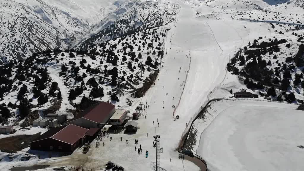 Ergan Dağı yatırımlarla yaz-kış doğa sporlarının merkezi oluyor