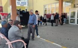 Hakkari’de kepçe ile kamyon arasında sıkışan operatör öldü