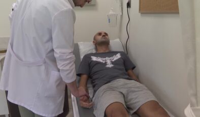 Kalp damarları ters çıkan hastaya küçük kesiyle ameliyat