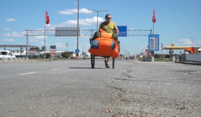 Kıtaları yürüyerek aşan İngiliz gezgin, Türk misafirperverliğine hayran kaldı