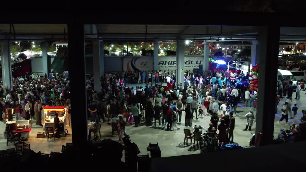 Pırlanta Pirinç Kültür ve Sanat Festivali konserle devam etti