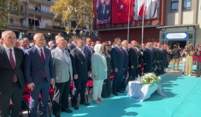 Ulaştırma ve Altyapı Bakanı Uraloğlu, okul açılışına katıldı