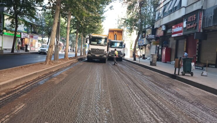 Gevran Caddesi Asfaltlama Çalışmalarıyla tek taraflı kapatıldı