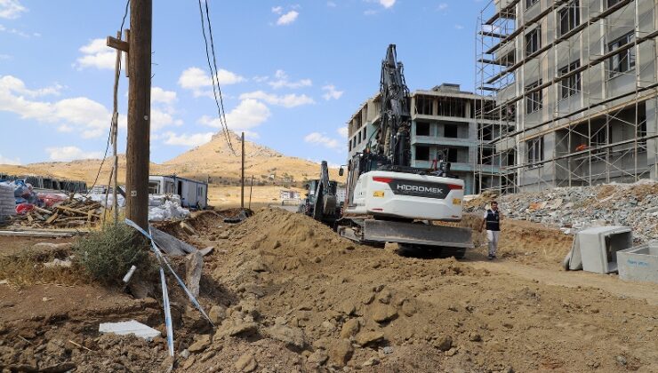 Yeni kanalizasyon hattı hem okula hem geleceğe hizmet edecek
