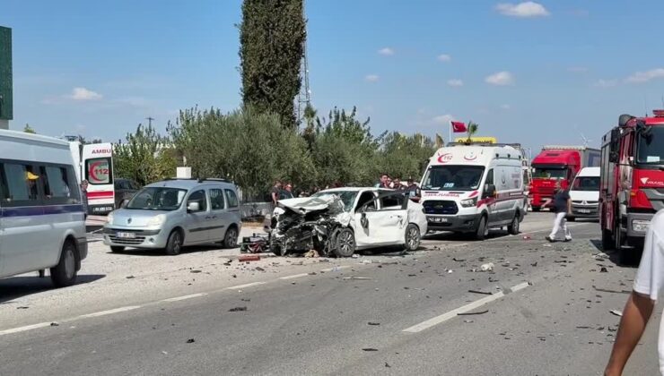 Zincirleme trafik kazasında 1 kişi öldü, 4 kişi yaralandı