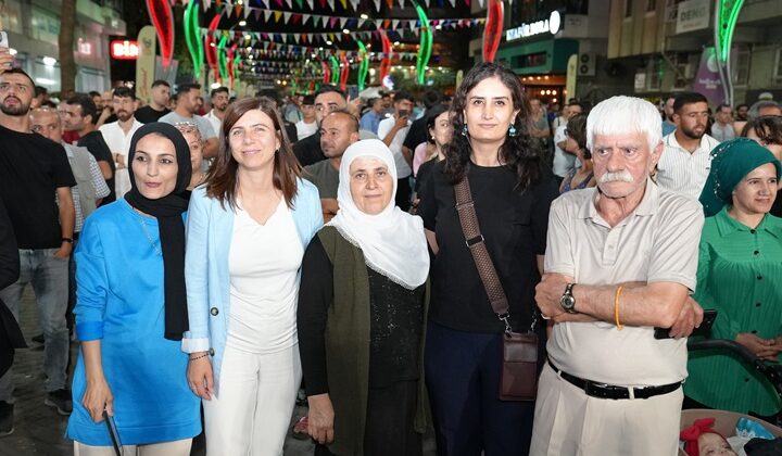 Eşbaşkanlar, Kültür ve Sanat Günleri etkinliğine katıldı